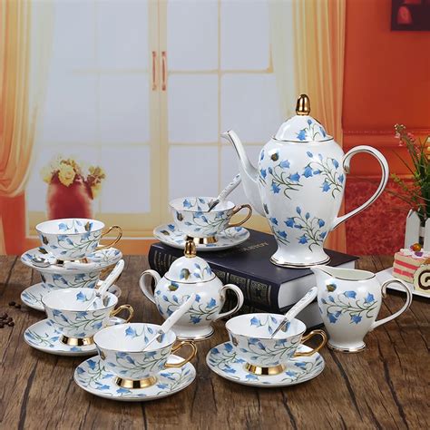 European Style Ceramic Coffee Sets Bone China Coffee Pot Cups Saucers