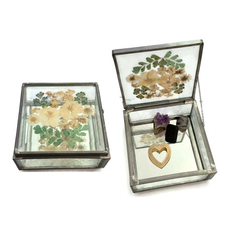 Glass Trinket Box Pressed Flowers Jewelry Curio Mirrored Etsy Glass Trinket Box Pressed