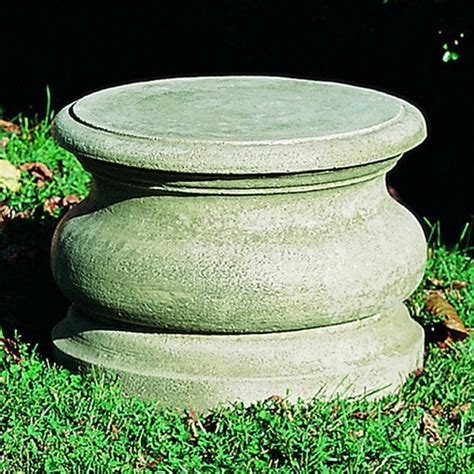 Low Round Plain Garden Pedestal