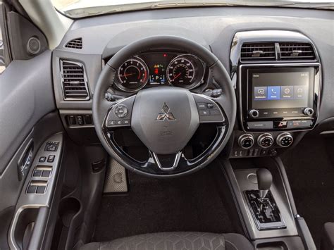 New 2020 Mitsubishi Outlander Sport Se 2 0