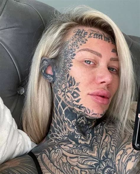 Britains Most Tattooed Woman Showcases Natural Beauty In Rare Makeup