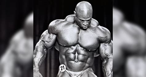 Never Before Seen Ronnie Coleman Looking Unreal 2 Weeks Out From The