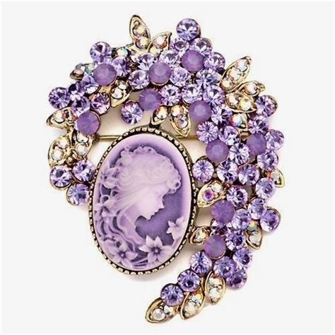 Amethyst And Diamond Brooch Vintagejewelry Beautiful Jewelry Cameo Jewelry Purple Jewelry