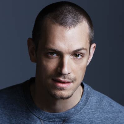 Joel kinnaman in for all mankind season 2 ep. Joel Kinnaman : Joel Kinnaman Schockt Will Smith Mit Nackt ...