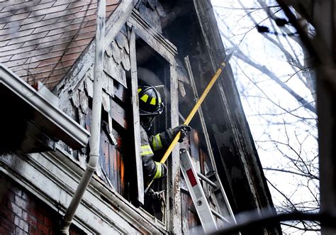 Elderly Woman Seven Firefighters Injured In Wilkinsburg House Fire
