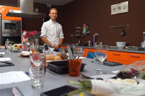 Sabores escuela de cocina, cocina, department member. Sabores Taller de Cocina | Cocinas, Escuela de cocina, Taller