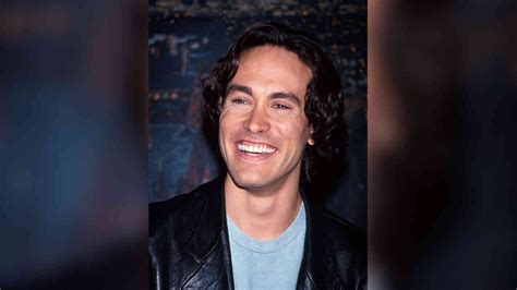 How Did Brandon Lee Die Remembering Bruce Lees Sons Death In The Crow Accident Therecenttimes