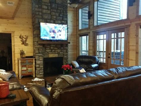 Broken bow luxury cabin rentals. Pin by Debbie McKinney on Cabin Fever | Home, Cabin ...