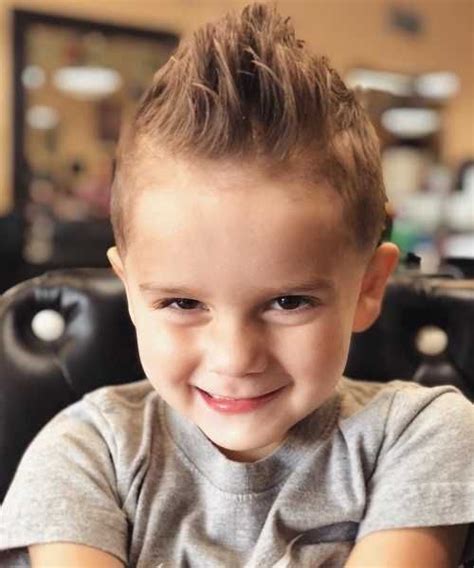 Sweeping the nation for the last year or two is the faux hawk (fauxhawk) or fohawk hairstyle. Naturally Textured Faux Hawk With Fade | Fohawk haircut ...