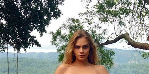 Cara Delevingne Poses Nude In Nsfw Instagram Huffpost