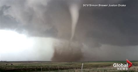 Homes Buildings Damaged After Tornadoes Touch Down In Nebraska Us