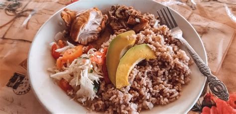 How To Make Belizean Style Rice And Beans And Stew Chicken Drift Inn