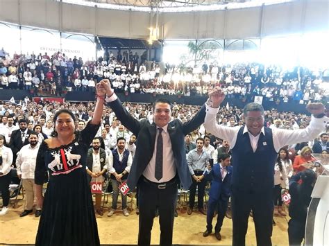 Последние твиты от fuerza social x mexico (@fuerzasocialxm1). FUERZA SOCIAL POR MÉXICO, EL MEJOR VEHÍCULO PARA LLEGAR AL ...