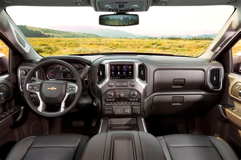 Chevy Silverado 2022 Interior