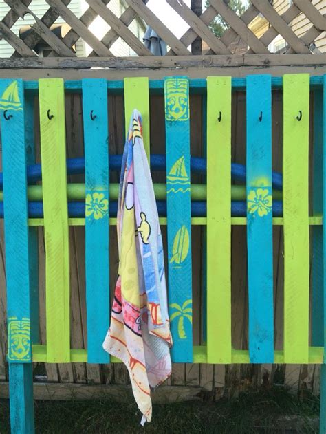 Pool Noodle And Towel Holder Pallet Project 2019 Pallet Ideas