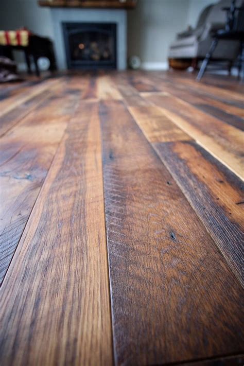 Heartland Barn Wood Reclaimed Random Width Flooring Skip