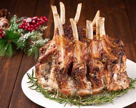 'tis the season to enjoy a tender and juicy christmas roast. Holiday Menu: Crown Roast of Pork | MyGourmetConnection