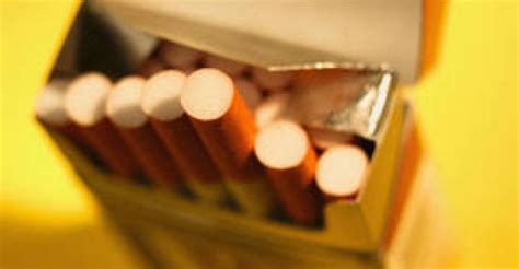 Australia's plain cigarette packaging plan delayed until end of 2012 ...