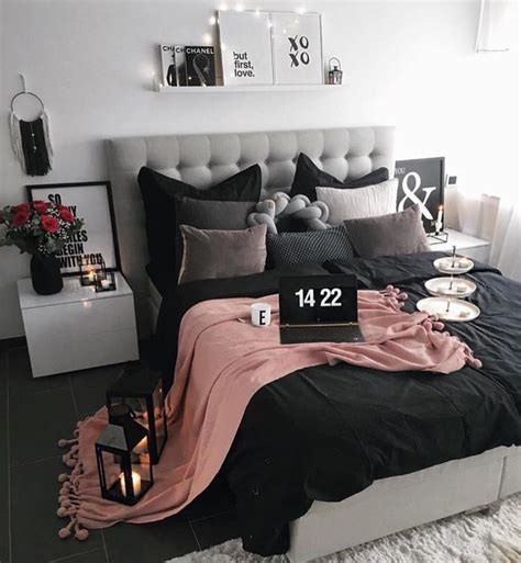 Shoppable bedroom inspo from our favourite influencers, designers and fy! Pin by THIRSTY_FOR_CHANBAEK on ᶜᴼᶻᵞ & ᶜᴼᴹᶠᵞ | Bedroom makeover, Bedroom design, Awesome bedrooms