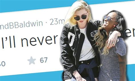 Ireland Baldwin And Angel Haze Post Cryptic Tweets Hinting At Bitter Feelings Daily Mail Online