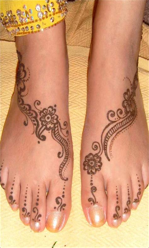 11 Trendy Arabic Foot Mehndi Designs Youll Love