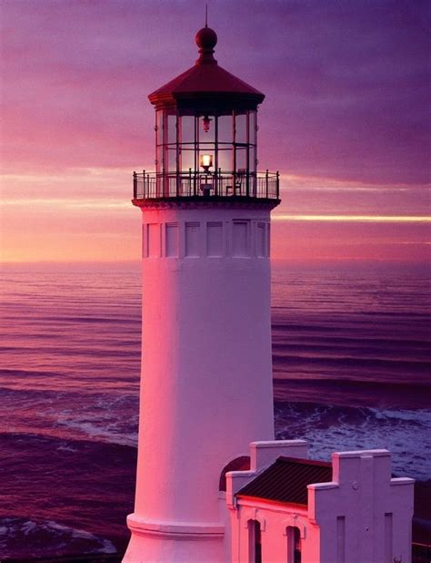 Pin By Pinner On Faróis Lighthouse Beautiful Lighthouse Lighthouse