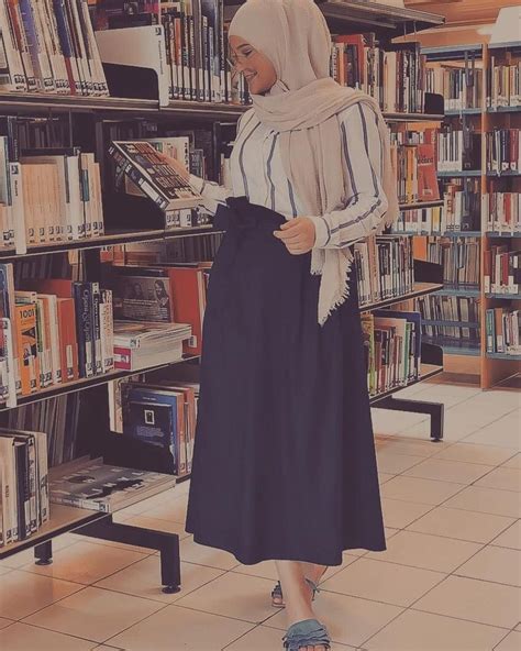 Luxyhijab Adlı Kullanıcının Hijabis And Knowledge المحجبات و المعرفة Panosundaki Pin Kadın