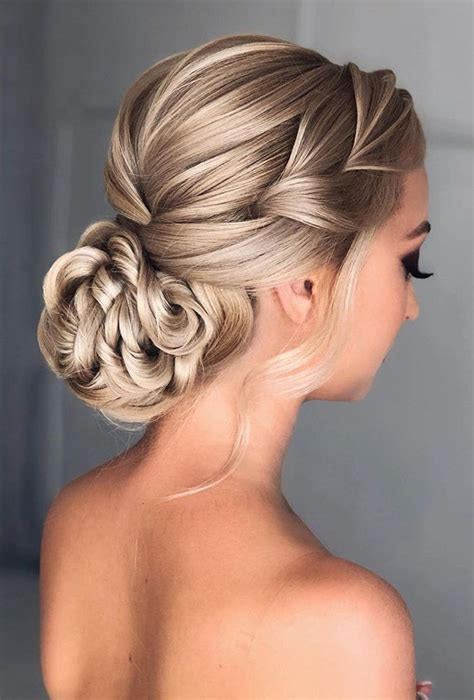 15 Elegant Wedding Hairstyles Ideas And Expert Tips Wedding Hair And