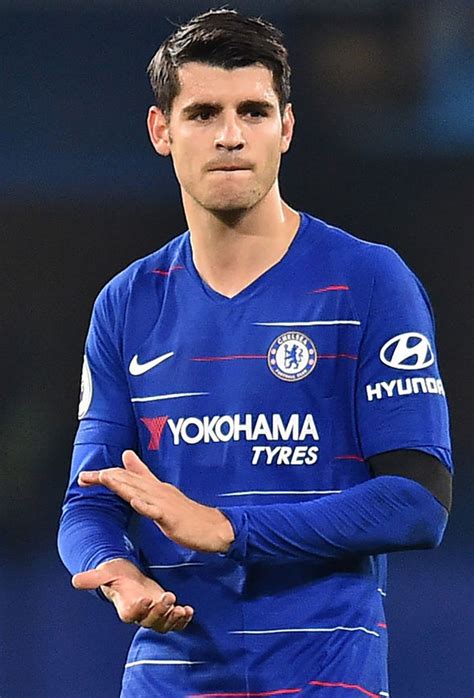 Chelsea resmi menuntaskan perekrutan alvaro morata dari real madrid dengan nilai transfer £70 juta. Chelsea news: Alvaro Morata is 'mentally fragile' and must ...