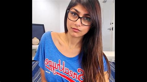 Mia Khalifa Explains Her Side Of The Story Onlyfans Singles Youtube