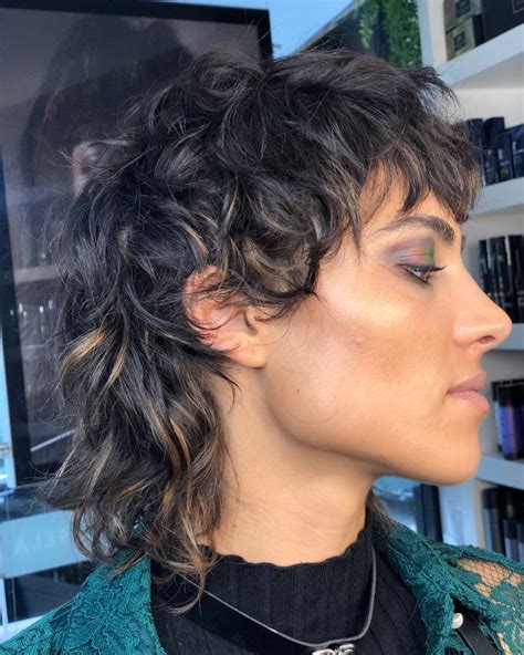 Gorgeous Short Curly Hair Styles In Short Curly Haircuts