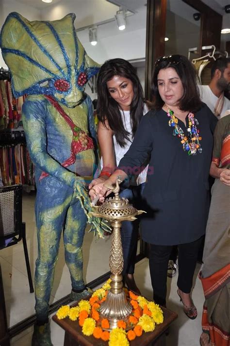 farah khan chitrangada singh promote joker with aliens in mumbai on 26th july 2012