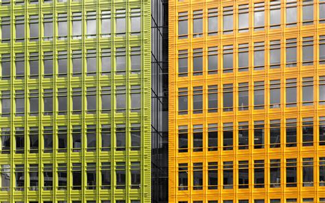 Download Wallpaper 3840x2400 Facade Building Architecture Yellow 4k