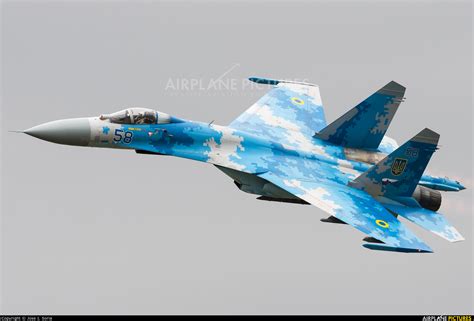 58 Ukraine Air Force Sukhoi Su 27ub At Fairford Photo Id 945310