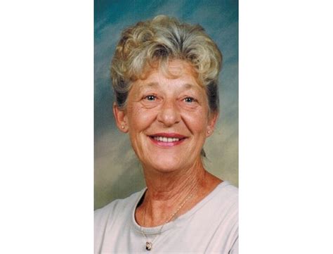 Elaine Robertson Obituary 1936 2019 Bettendorf Ia Quad City Times