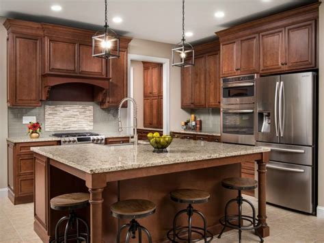 See more ideas about fabuwood cabinets, kitchen cabinets brands, kitchen design. Fabuwood Classic Wellington Ivory Cabinets [Solid Wood,Top ...