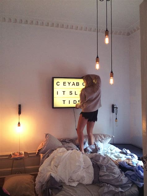 Many of these are actually purchasable, which is sometimes rare for conceptual architecture. 20 Pretty Cinema Light Box For Youthful Girls | HomeMydesign