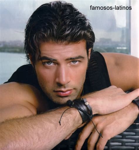 jen carlos canela jencarlos canela hombres guapos actor william levy