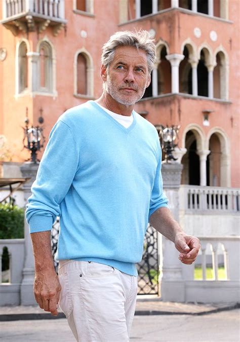 Vida Models Gert Older Mens Hairstyles Grey Hair Men Mens Outfits