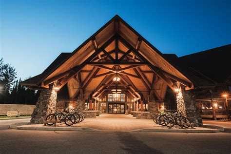 Elk Ridge Resort Waskesiu Lake Area Hotel And Resort