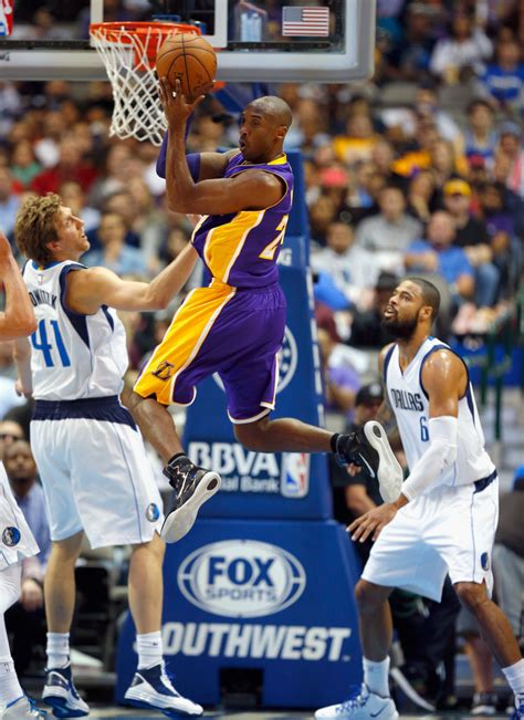 Dennis schroder with 13 assists vs. Kobe Bryant Photos Photos - Los Angeles Lakers v Dallas ...