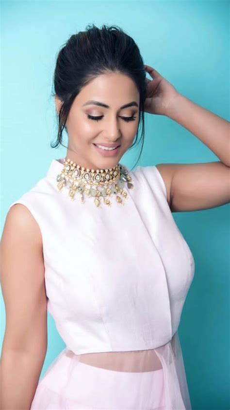pin by eishan khan on hina khan bollywood hairstyles beautiful indian actress bollywood