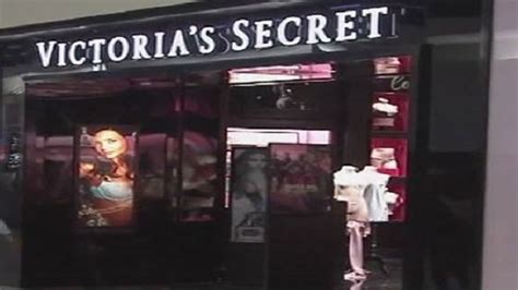 Victorias Secret Manager Fired After Racial Profiling