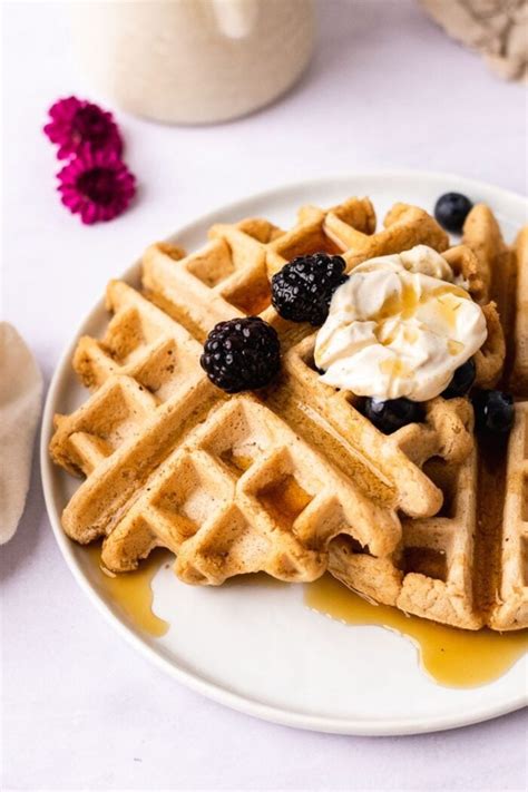 Quick And Easy Gluten Free Vegan Waffles 5 Ingredients The Banana