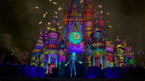 Photos Video Disneys Not So Spooky Spectacular Fireworks At Mickeys