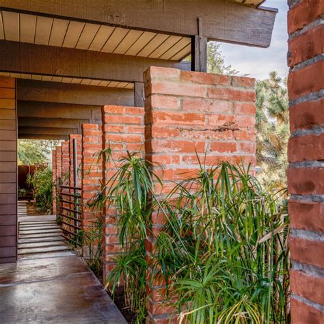 One area flows into another; Mid-century modern post and beam exterior. in 2020 | Mid ...