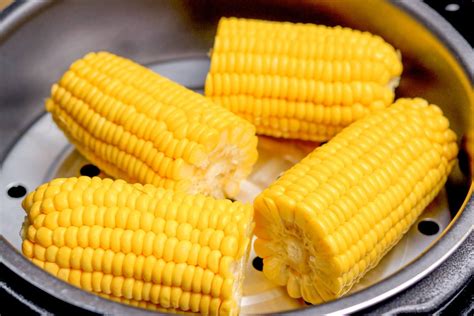 Boiled Sweet Corn On The Cob Artofit
