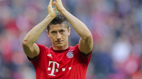 Born 21 august 1988) is a polish professional footballer who plays as a striker for bundesliga club bayern munich and is the. Агент Левандовски пообщался с президентом «Реала» — Футбол ...