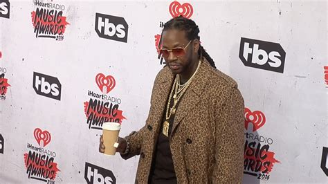 2 Chainz 2016 Iheartradio Music Awards Red Carpet Youtube