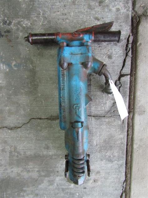 Chicago Pneumatic Tool R 92905 Jack Hammer